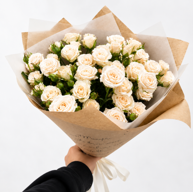 Elegant Cream Spray Rose Bouquet